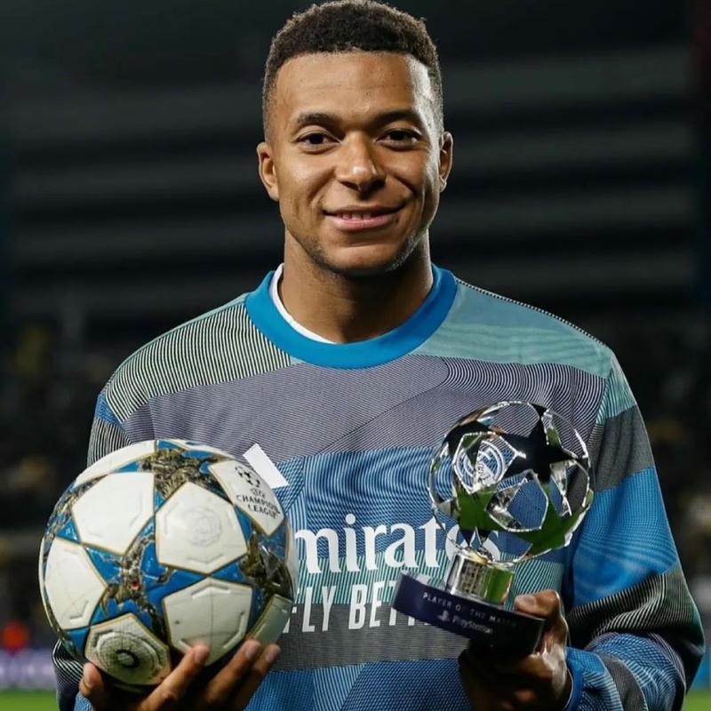Hình avatar bóng đá đẹp cầu thủ Mbappe tuyển Pháp