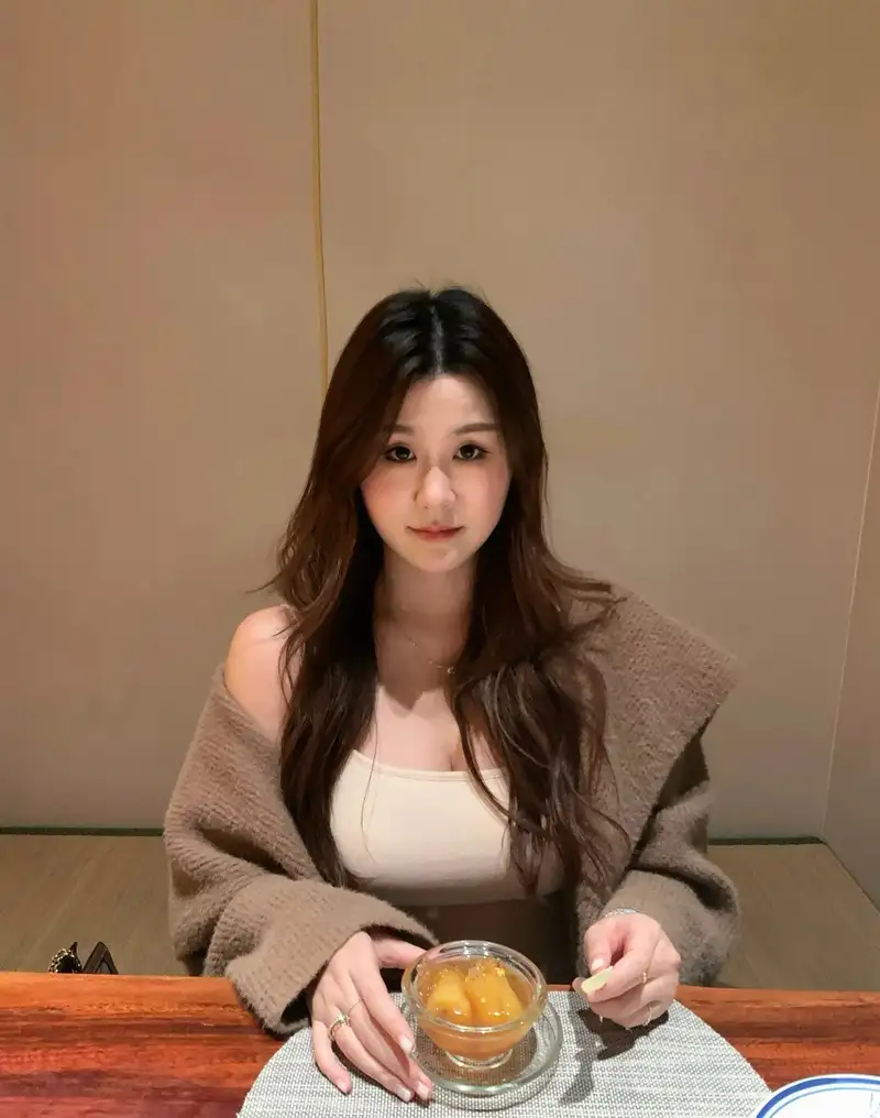 hình ảnh gái xinh khoe vú to đẹp