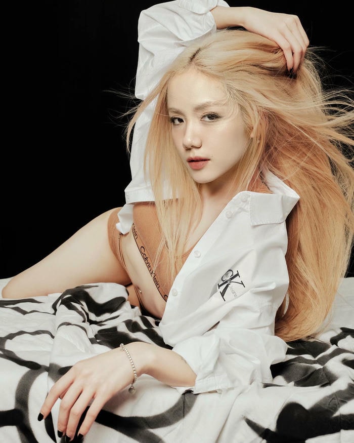 phương ly bikini sexy phong vị năng lượng