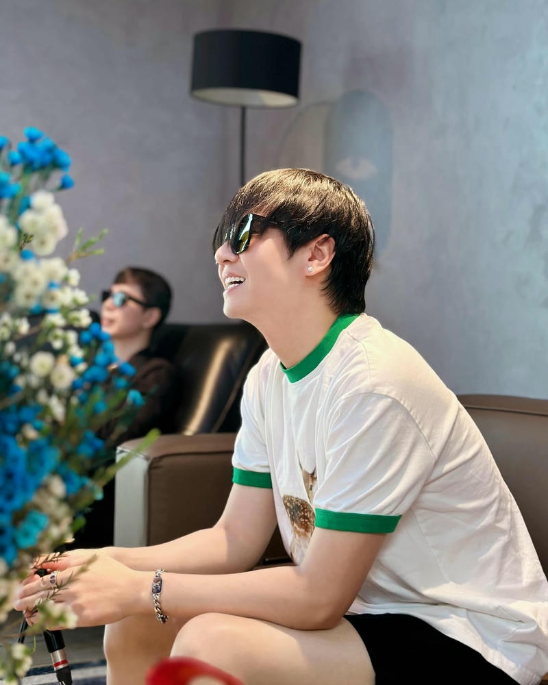 Ảnh chân dung rõ nét của Vương Anh Tú