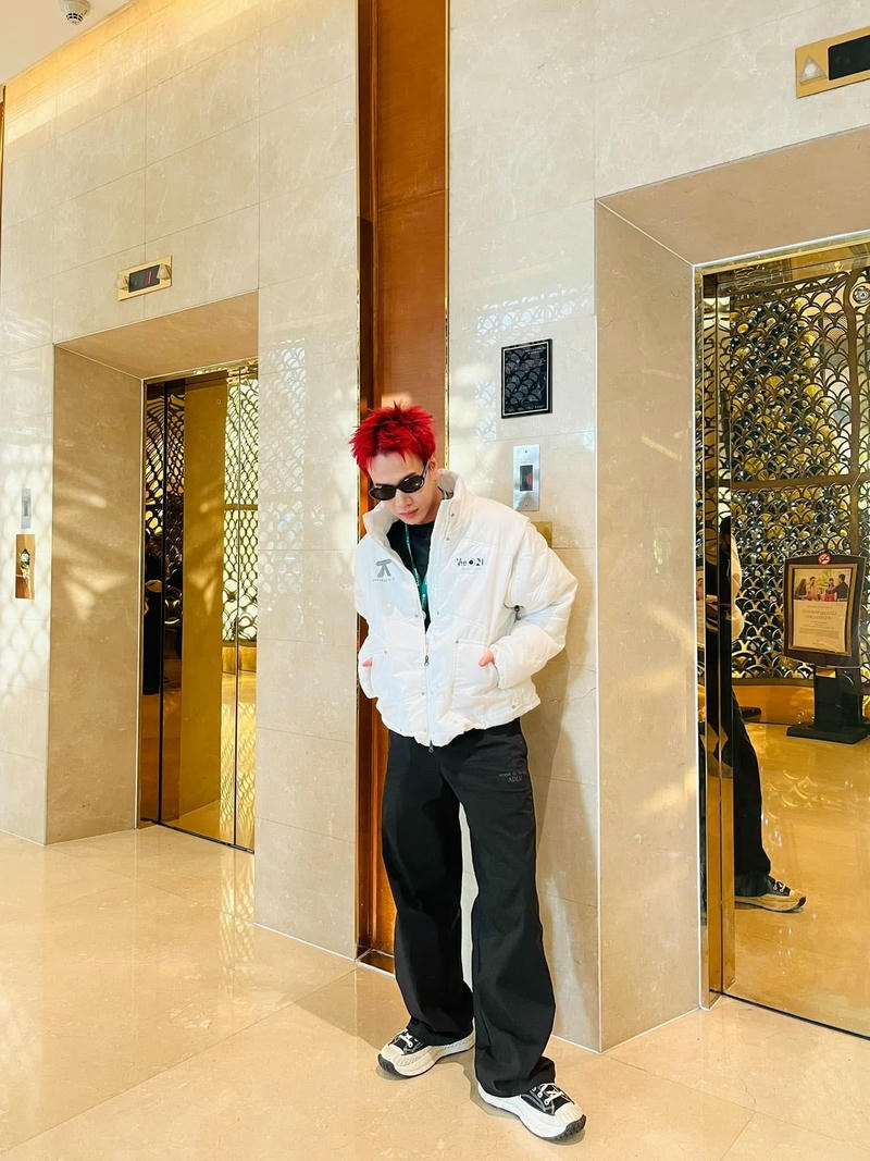 Ảnh nghệ sĩ với góc nhìn sáng tạo Lou Hoàng