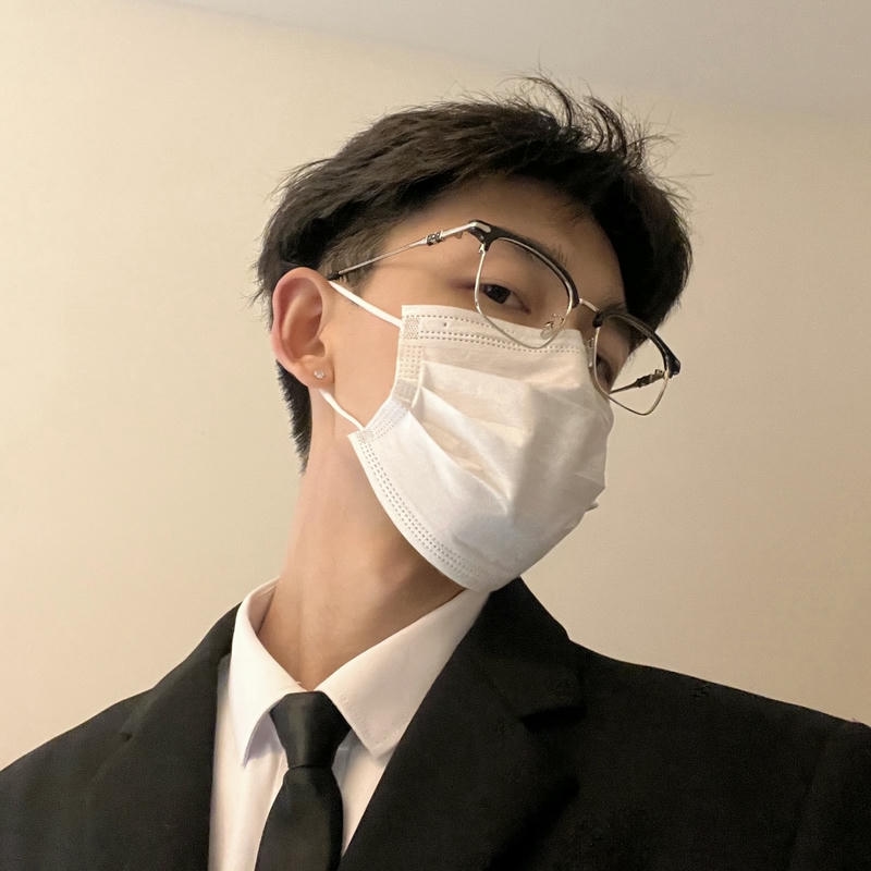 Bức hình trai đeo khẩu trang ánh mắt đẹp trai