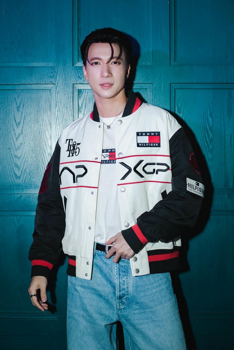 Chân dung ST Sơn Thạch ngầu cho hình nền