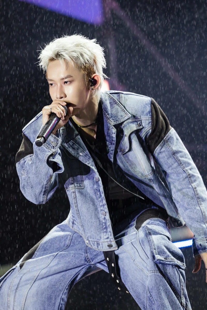 Góc chụp Kay Trần nghệ thuật đầy sáng tạo