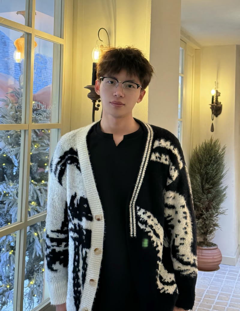 Hình ảnh trai đẹp đeo kính gương mặt nam tính phong cách tinh tế