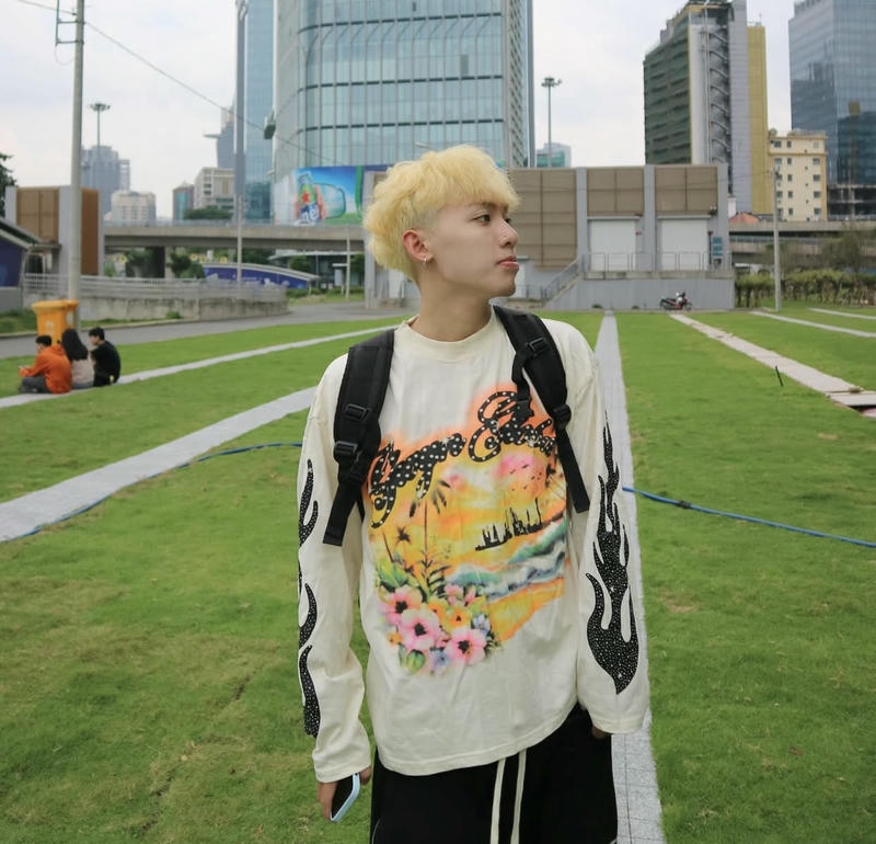 Hình chụp trai đẹp Việt Nam tóc vàng hoe