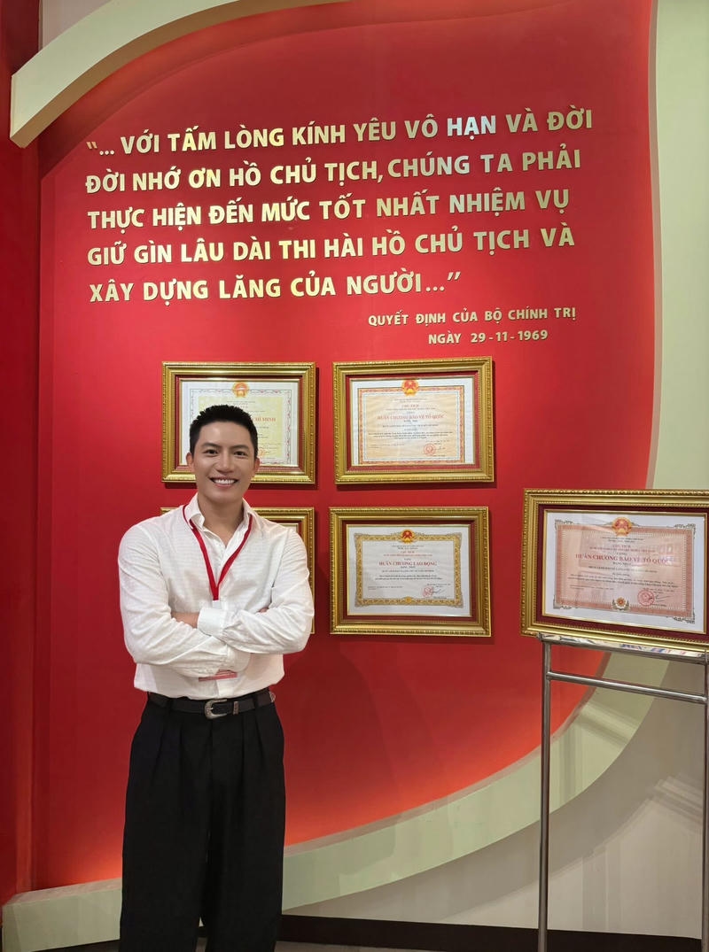 Hình nền Anh Tú Voi Bản Đôn đẹp trai phù hợp điện thoại