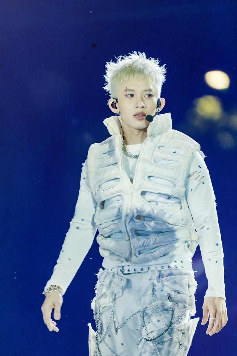 Hình nền Kay Trần phù hợp màn hình máy tính đẹp