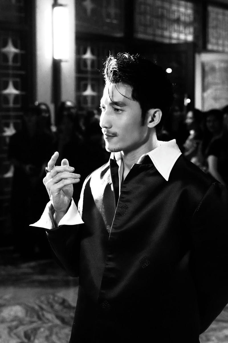 Hình nền Liên Bỉnh Phát tông tối ngầu cho điện thoại