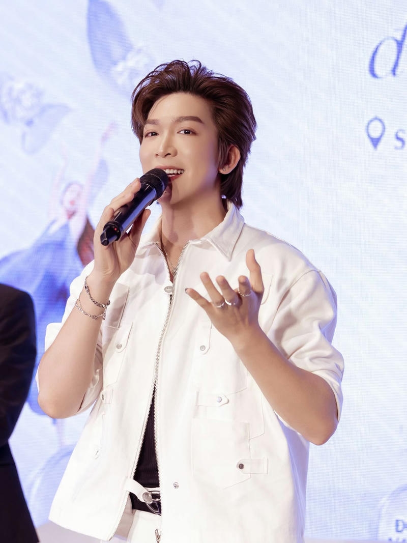 Hình nền Tăng Phúc đẹp trai ánh mắt dịu dàng