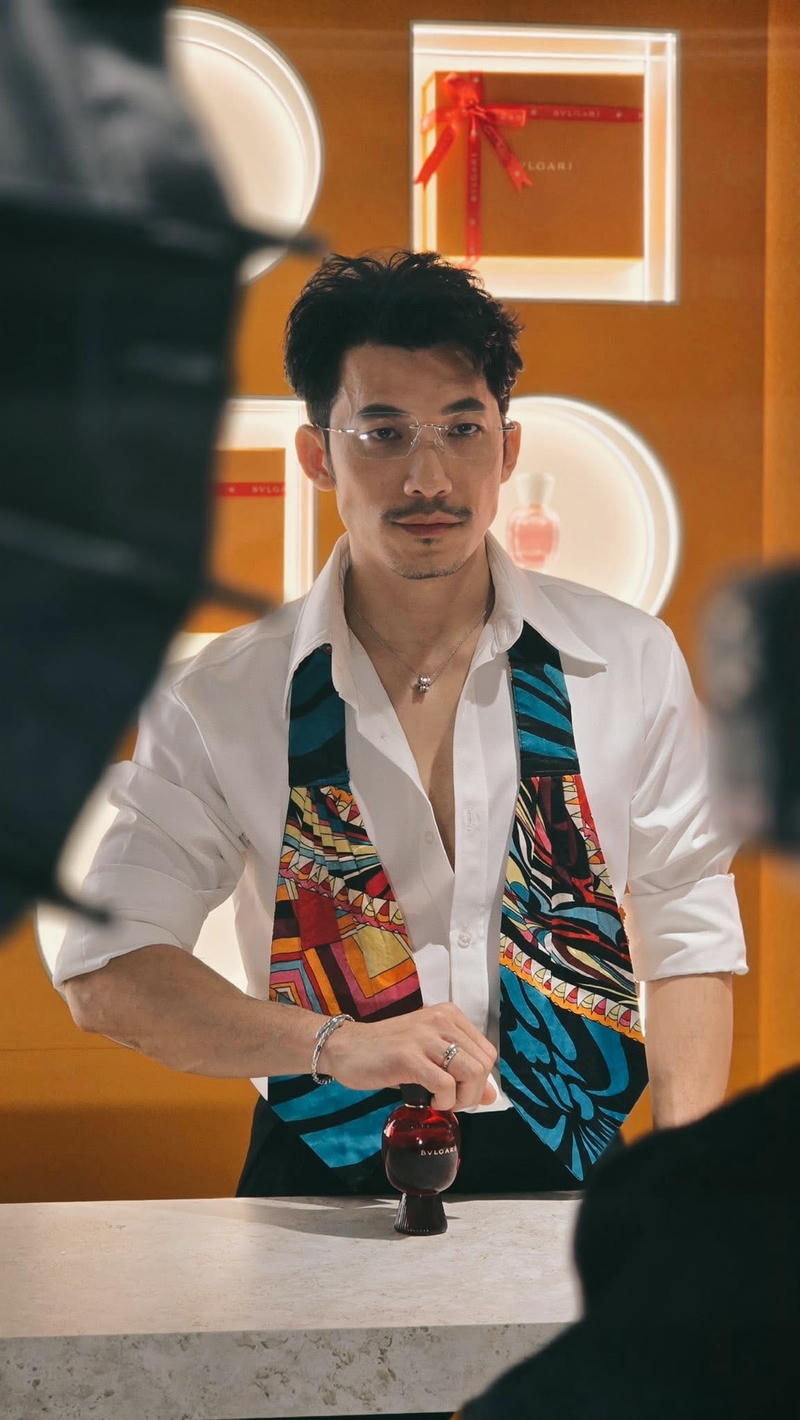 Khoảnh khắc Liên Bỉnh Phát ánh sáng tự nhiên hài hòa