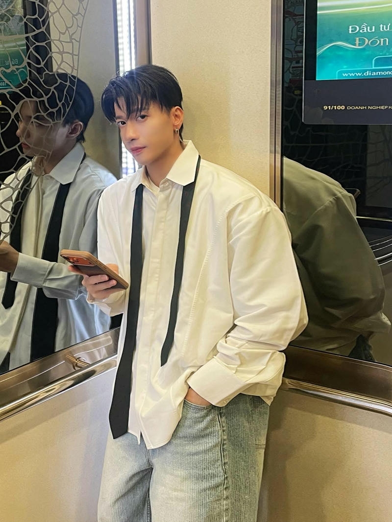 Khoảnh khắc tự nhiên hình nền ST Sơn Thạch đẹp