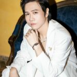 Phong cách thời trang trẻ trung của Vương Anh Tú