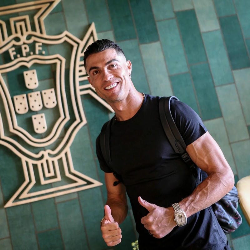 avatar Ronaldo siêu ngầu phong cách bóng đá