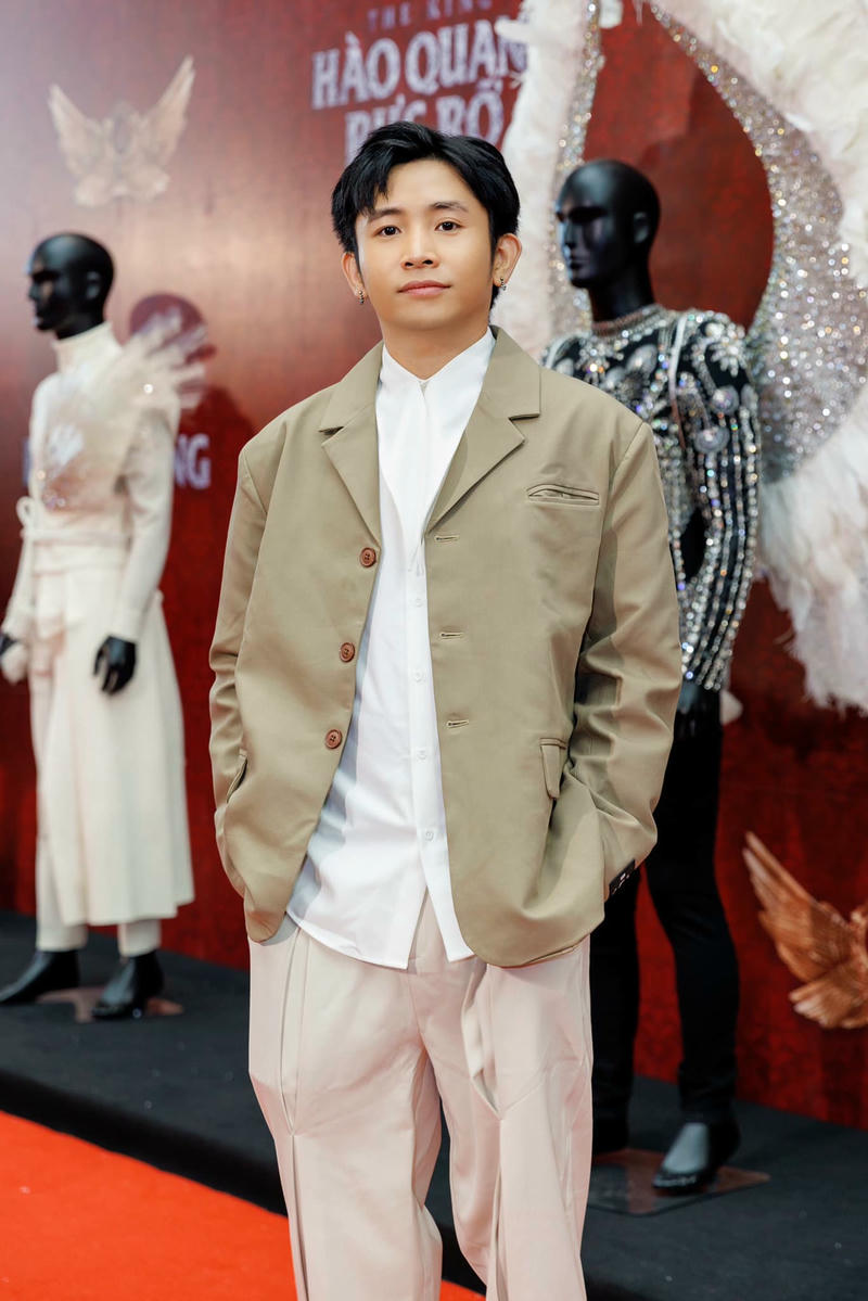 Cảm giác nghệ thuật trong khung hình nền Ricky Star