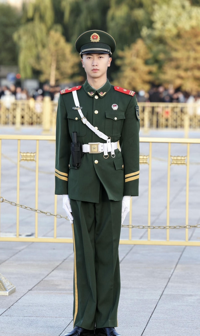 Hình ảnh bộ đội đẹp trai trong ánh chiều