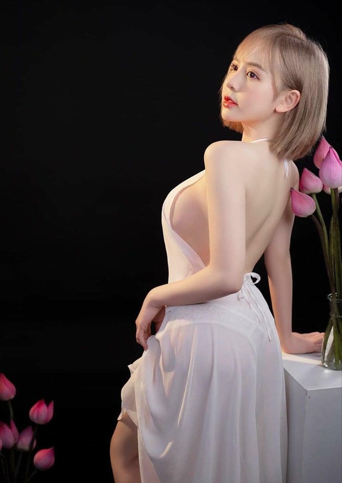 ảnh gái múp vibe gần gũi dễ mê