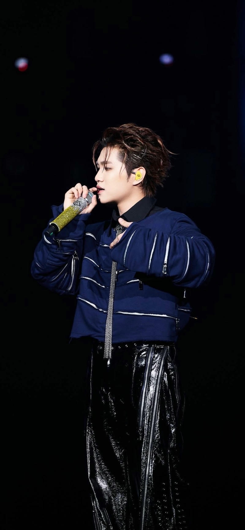 ảnh nền Captain Boy sành điệu chuẩn phong cách nam thần