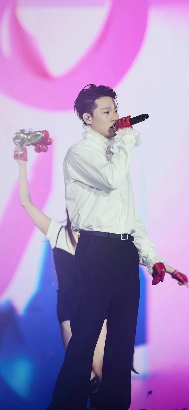 ảnh nền Hurrykng phong cách trình diễn