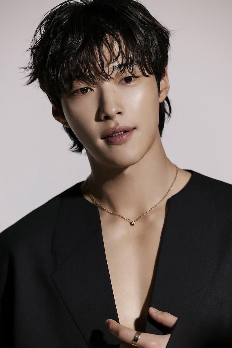 ảnh trai Hàn Quốc vẻ ngoài trưởng thành