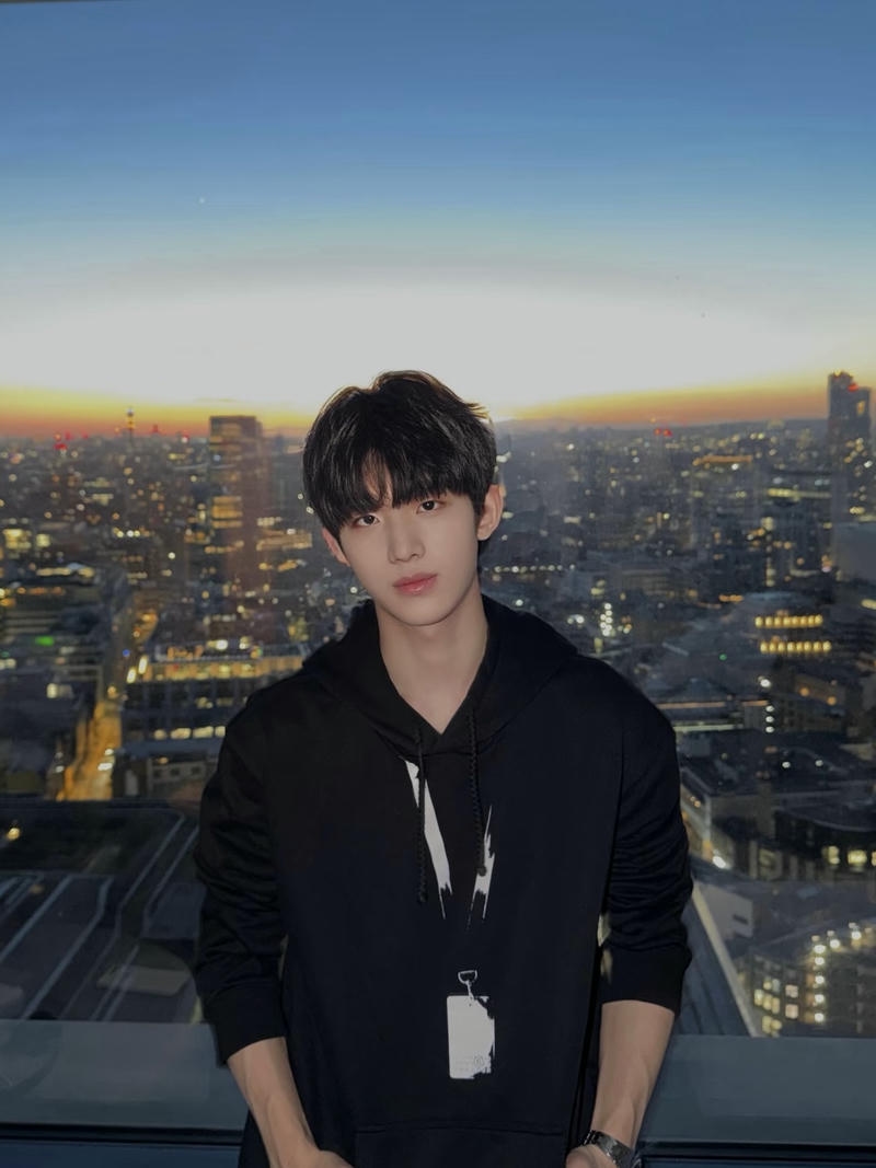 ảnh trai douyin đẹp trai ánh mắt sâu