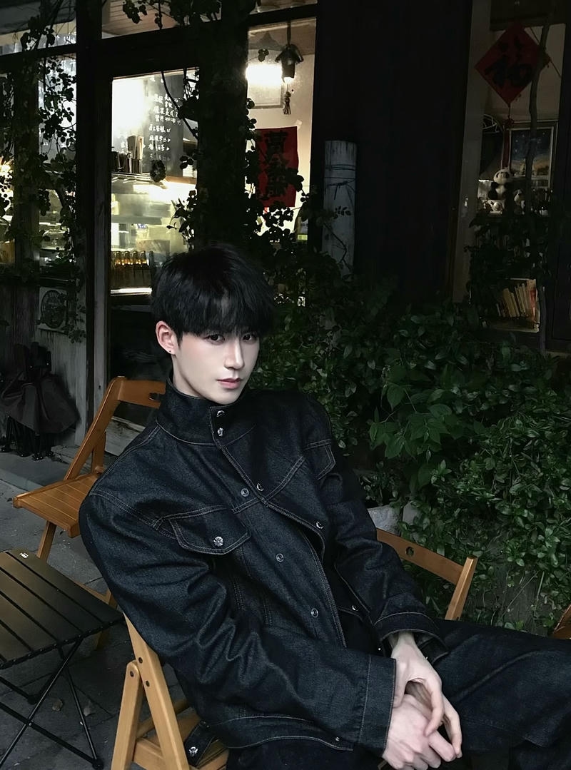 ảnh trai douyin thần sắc lạnh đầy bí ẩn