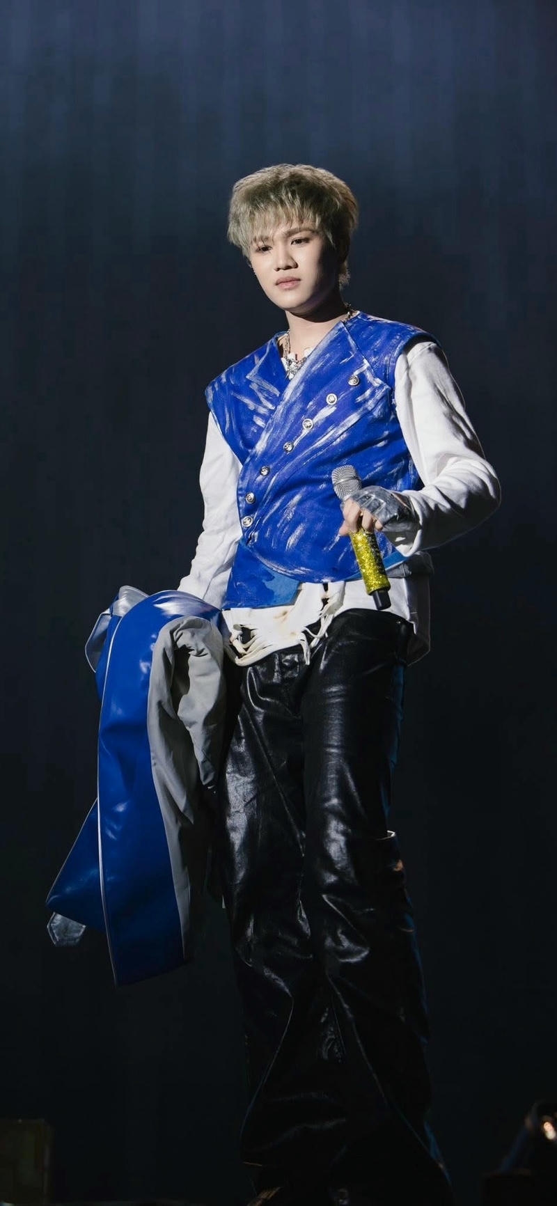 hình ảnh Captain Boy nền điện thoại