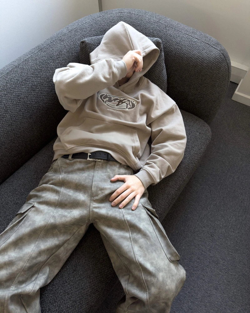 hình ảnh nam che mặt lạnh cá tính mạnh