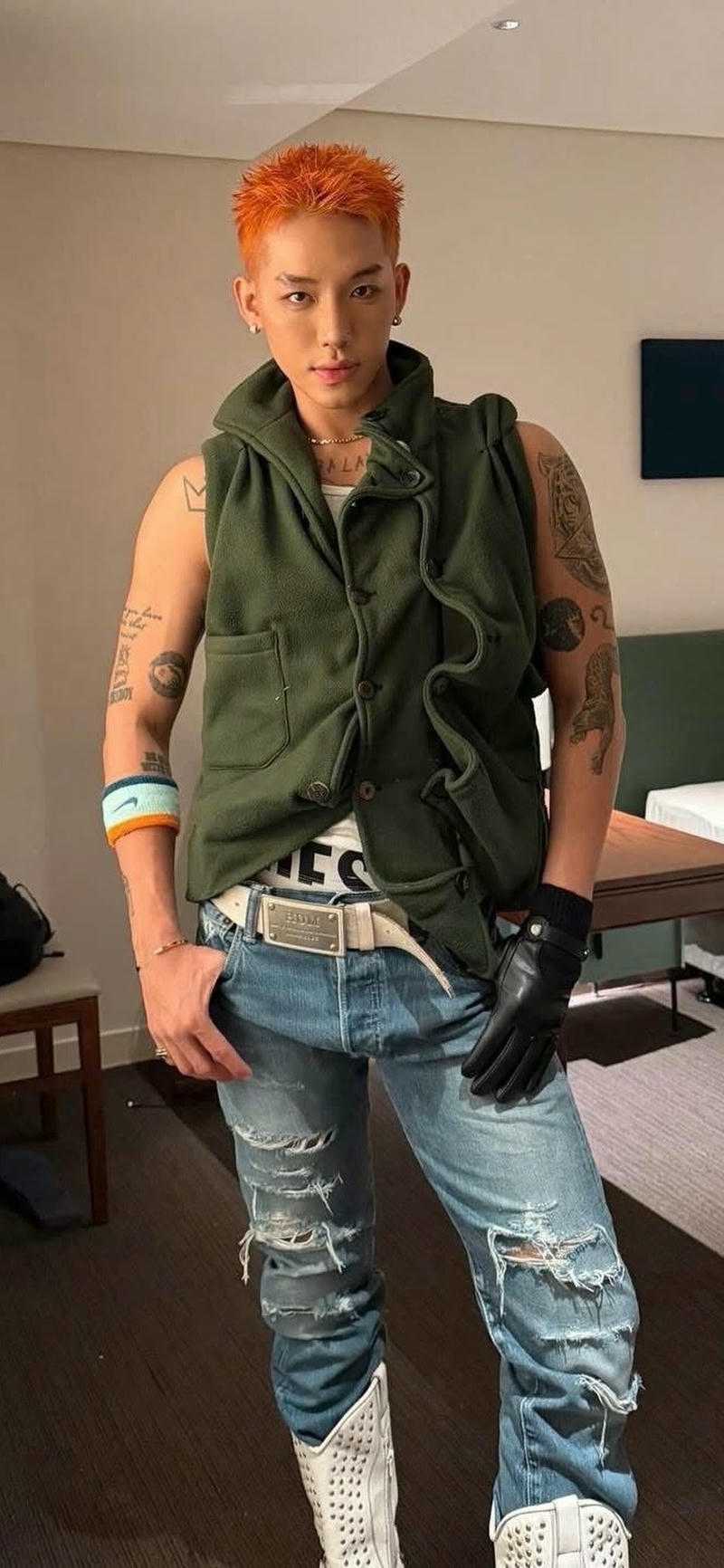 hình ảnh nền Wean tóc màu cam