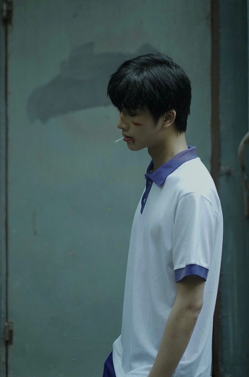 hình ảnh sad boy lạnh lùng học sinh