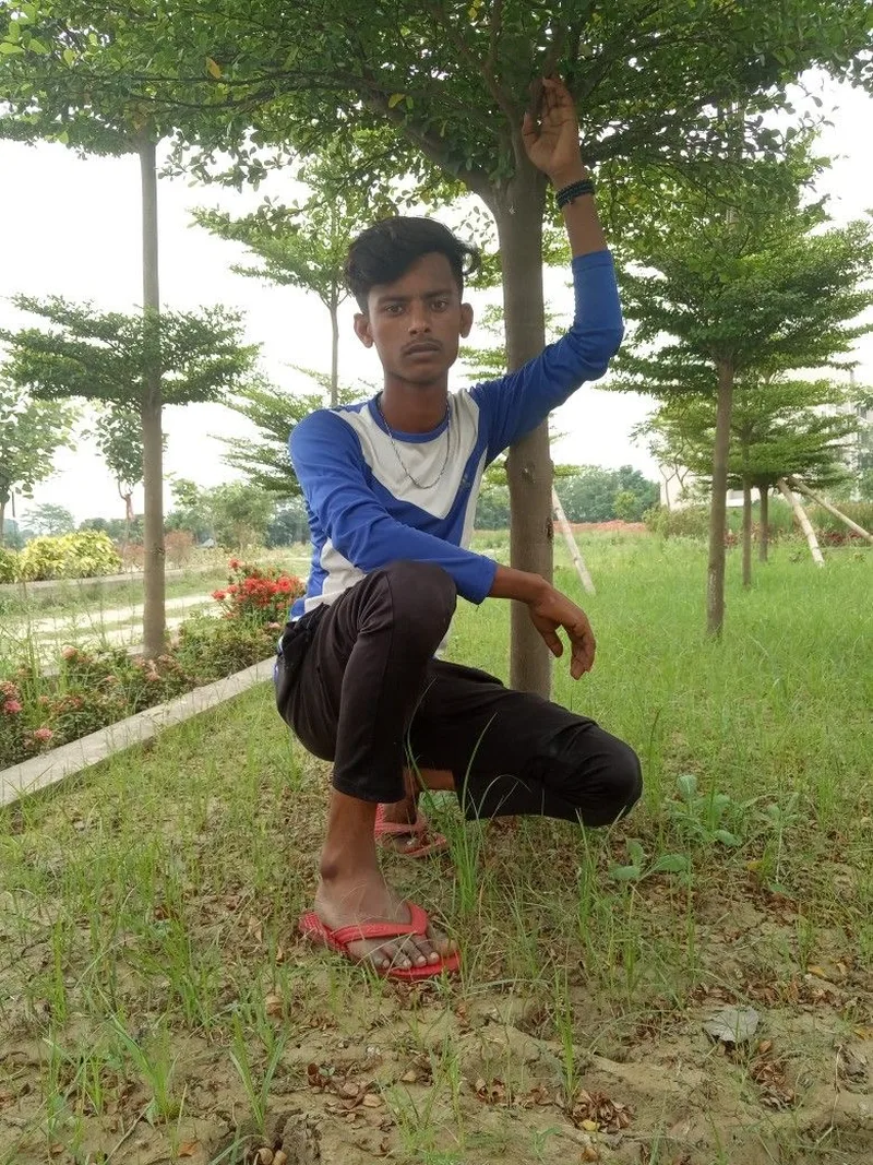 hình ảnh trai xấu diện mạo giản lược ít thu hút