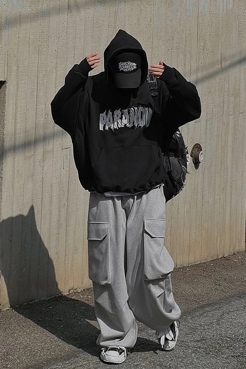 hình nam che mặt phong cách đường phố cực chất