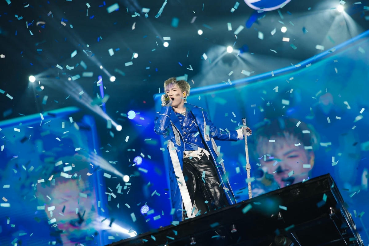 hình nền Captain Boy thumbnail