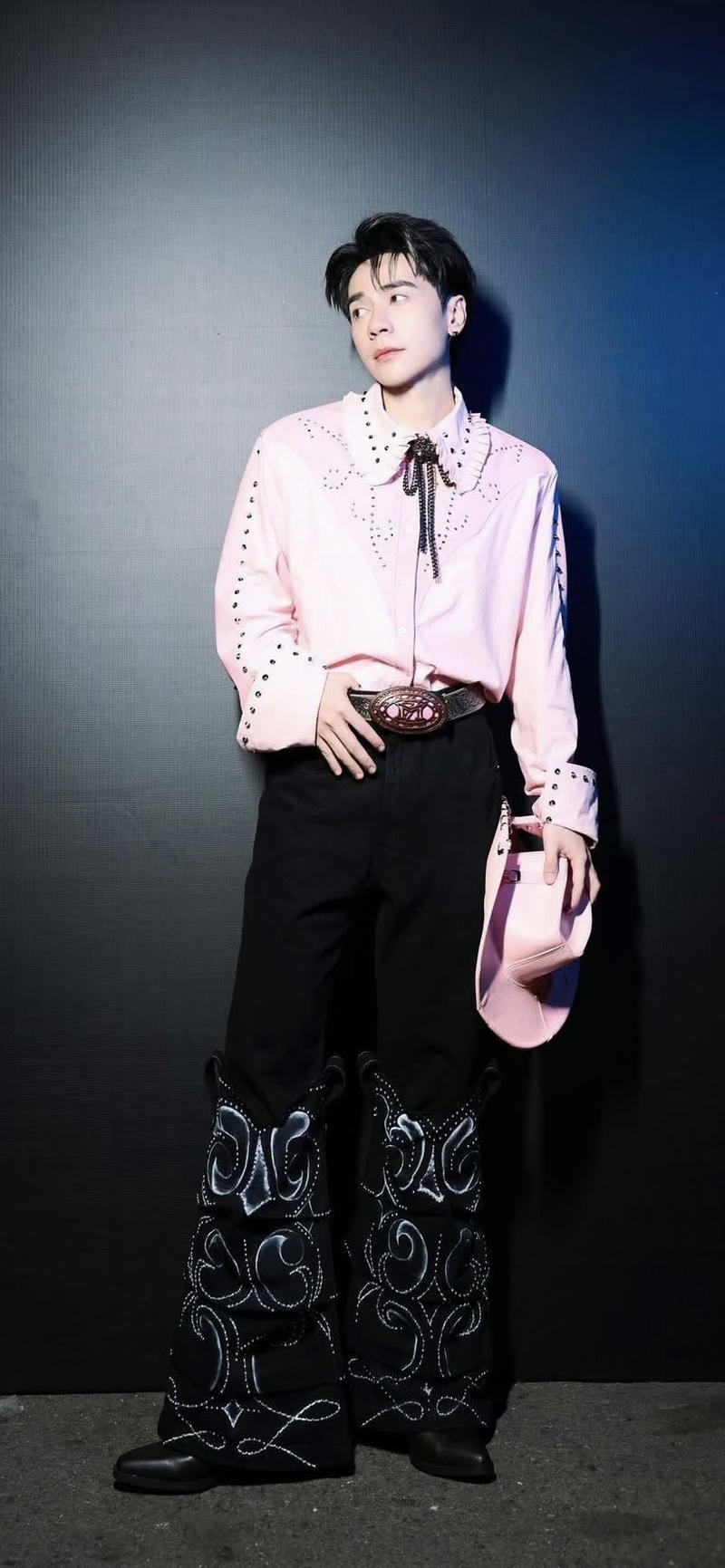 hình nền Quang Hùng MasterD phong cách hợp xu hướng