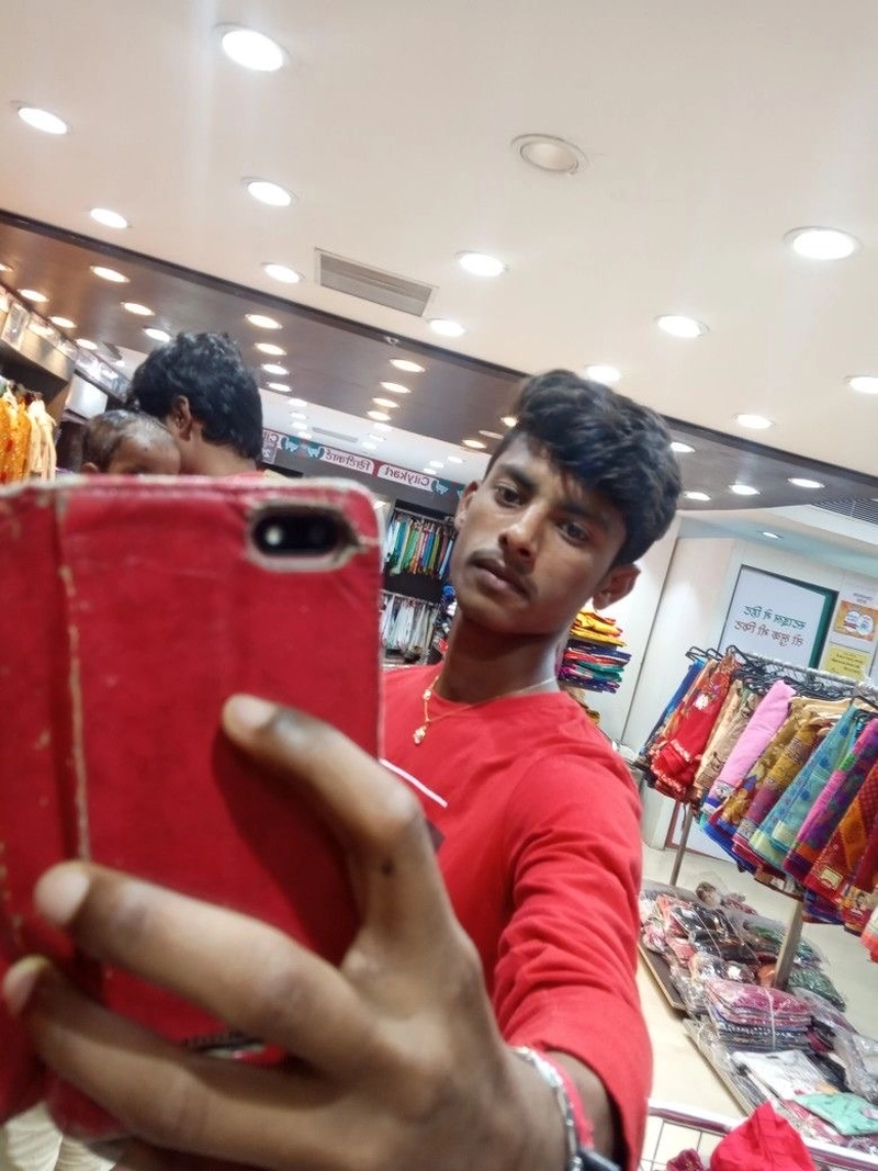 hình trai xấu ngoại hình đơn giản thiếu điểm mạnh