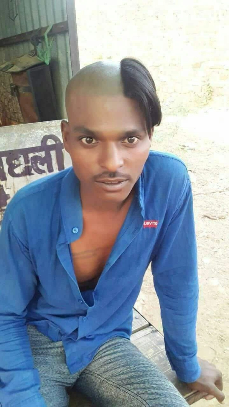 hình trai xấu phong cách đời thường không nổi bật