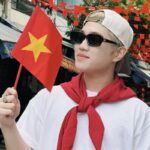 nền Captain Boy trẻ trung năng động đầy sức sống