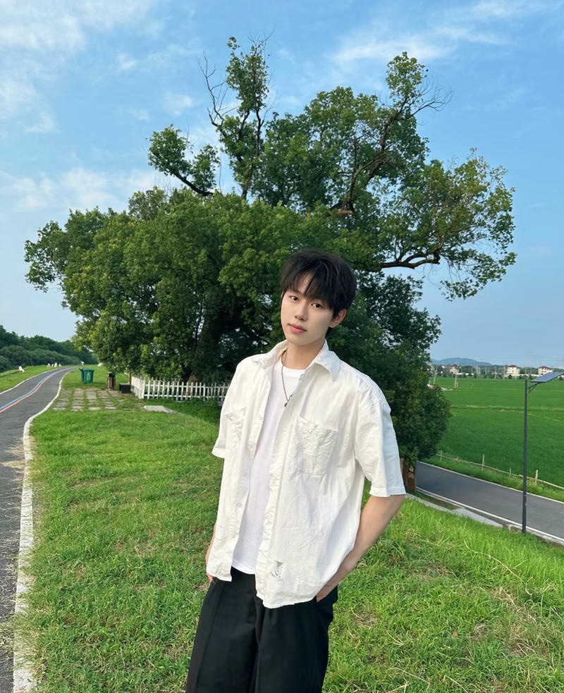 trai đẹp trung quốc diện hình cân đối dễ nhìn