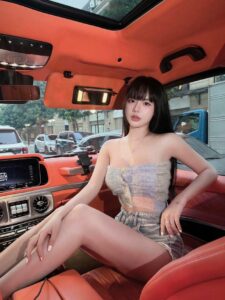 vẻ đẹp tự nhiên ảnh gái múp dáng chuẩn