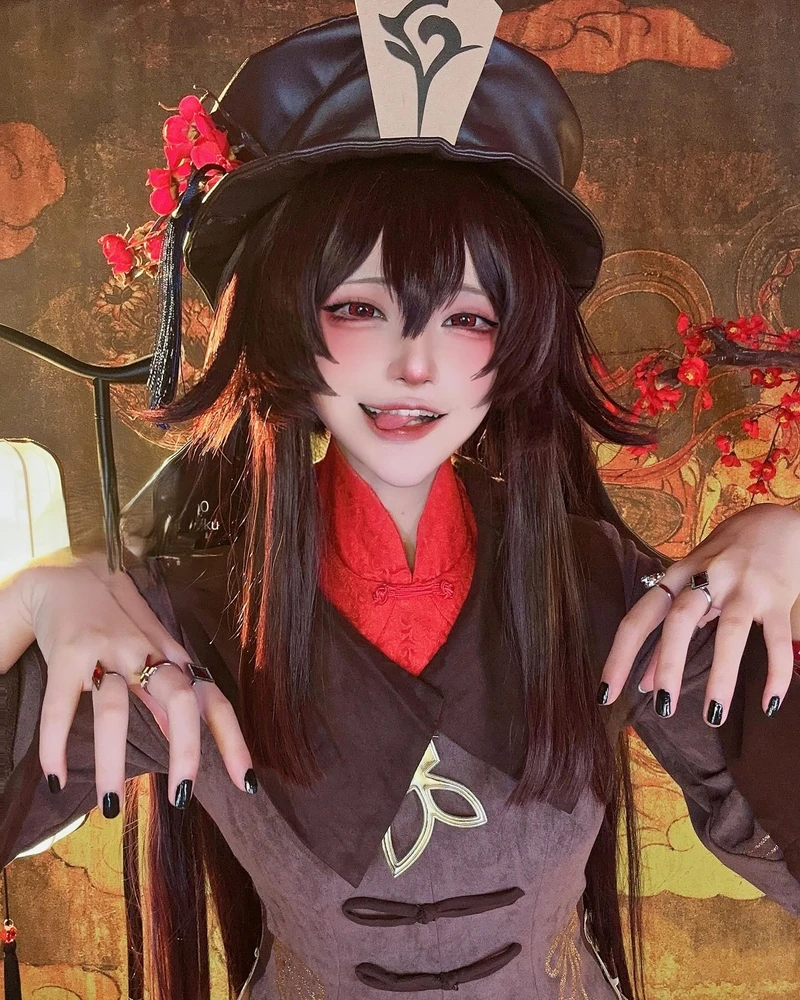 Anime nữ giúp Senyamiku cosplay nhìn nổi bật hơn