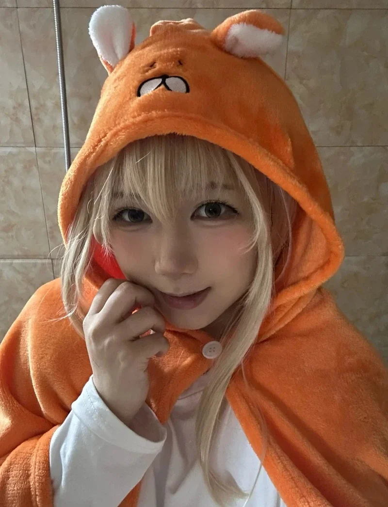 Cosplay Umaru chan dịu dàng với nụ cười rạng ngời