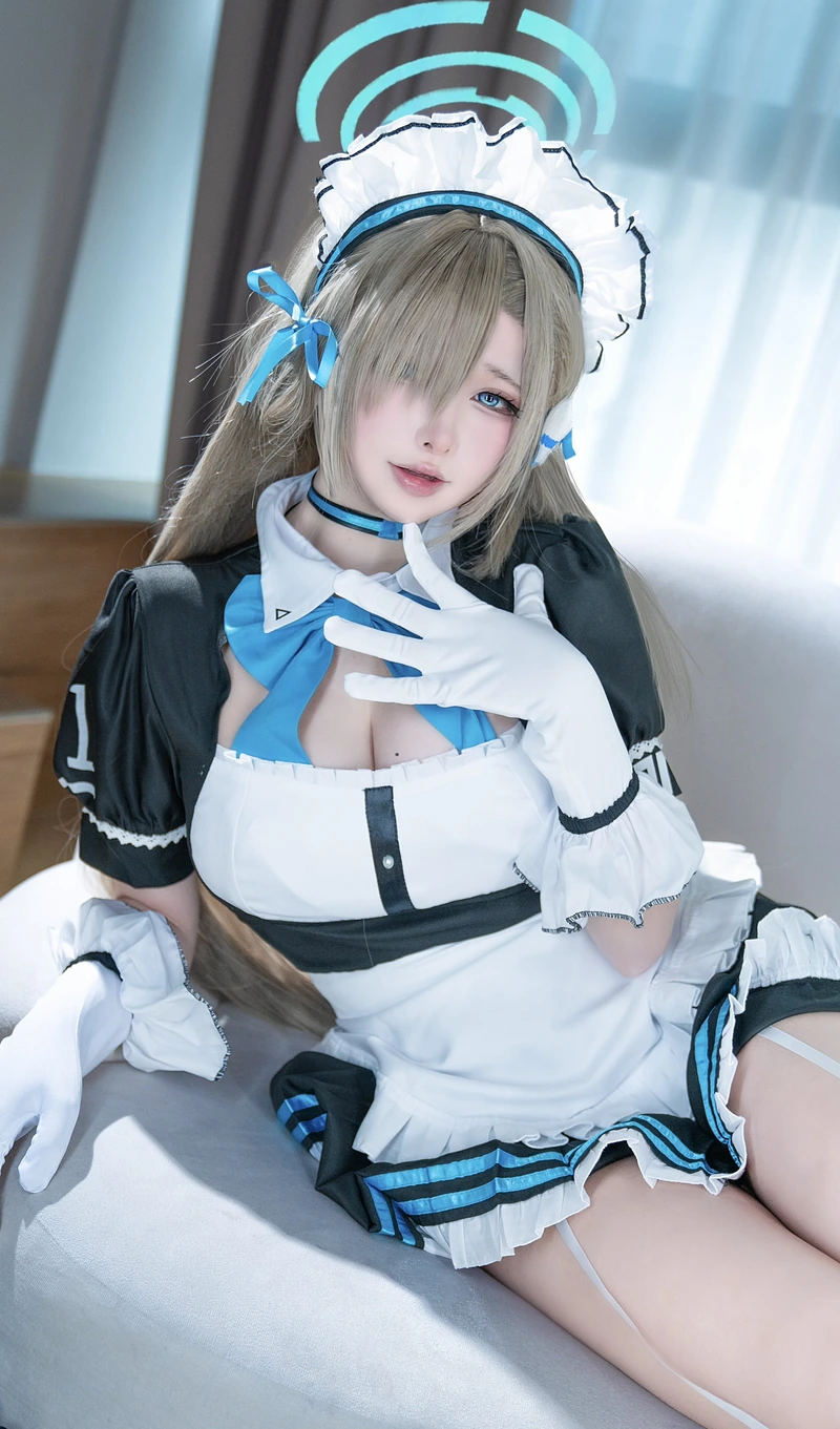 Cosplayer Eririchyan tạo dáng chuyên nghiệp phù hợp ảnh đại diện đẹp