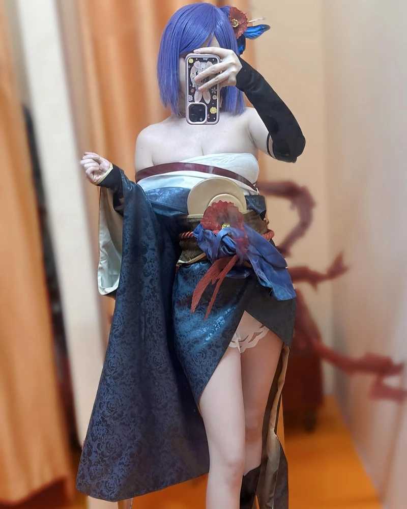 Dáng pose game nữ khiến ảnh Senyamiku cosplay thêm cuốn hút
