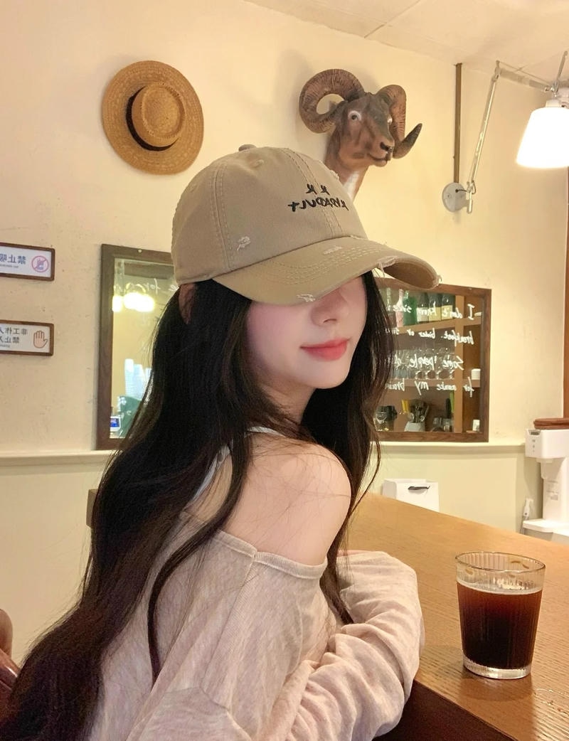 Góc chụp nghiêng giúp gương mặt nổi bật xinh xắn