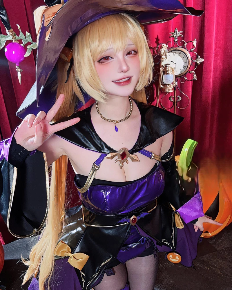 Người đẹp Senyamiku cosplay tạo hình game nữ cực cuốn hút