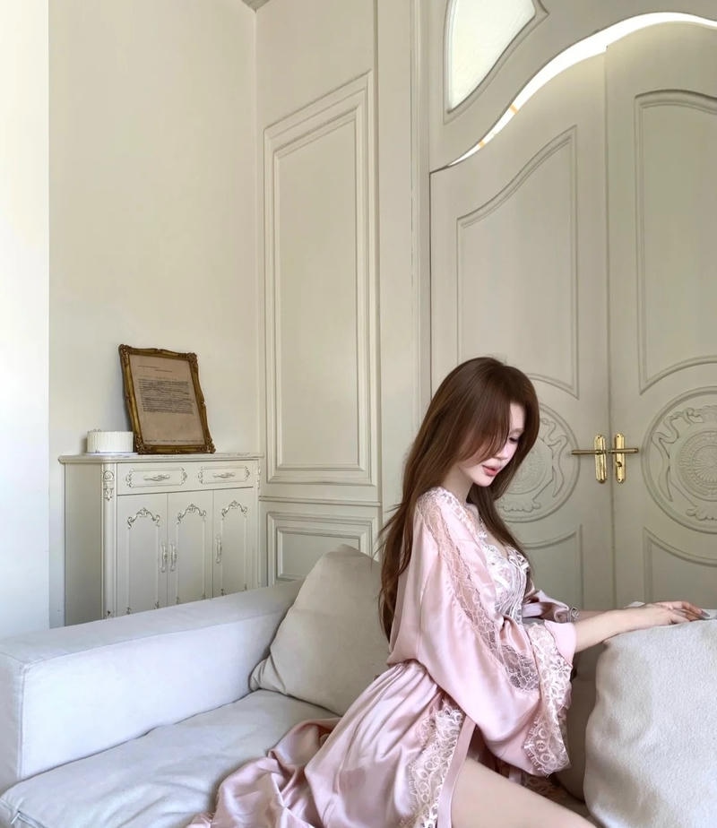 Phong cách cute tạo cảm giác ảnh gái đồ ngủ cute