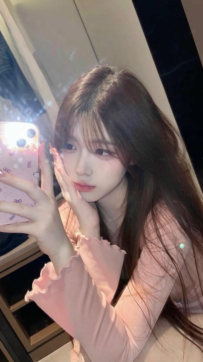 Selfie tự nhiên làm rõ ảnh mạng gái selfie