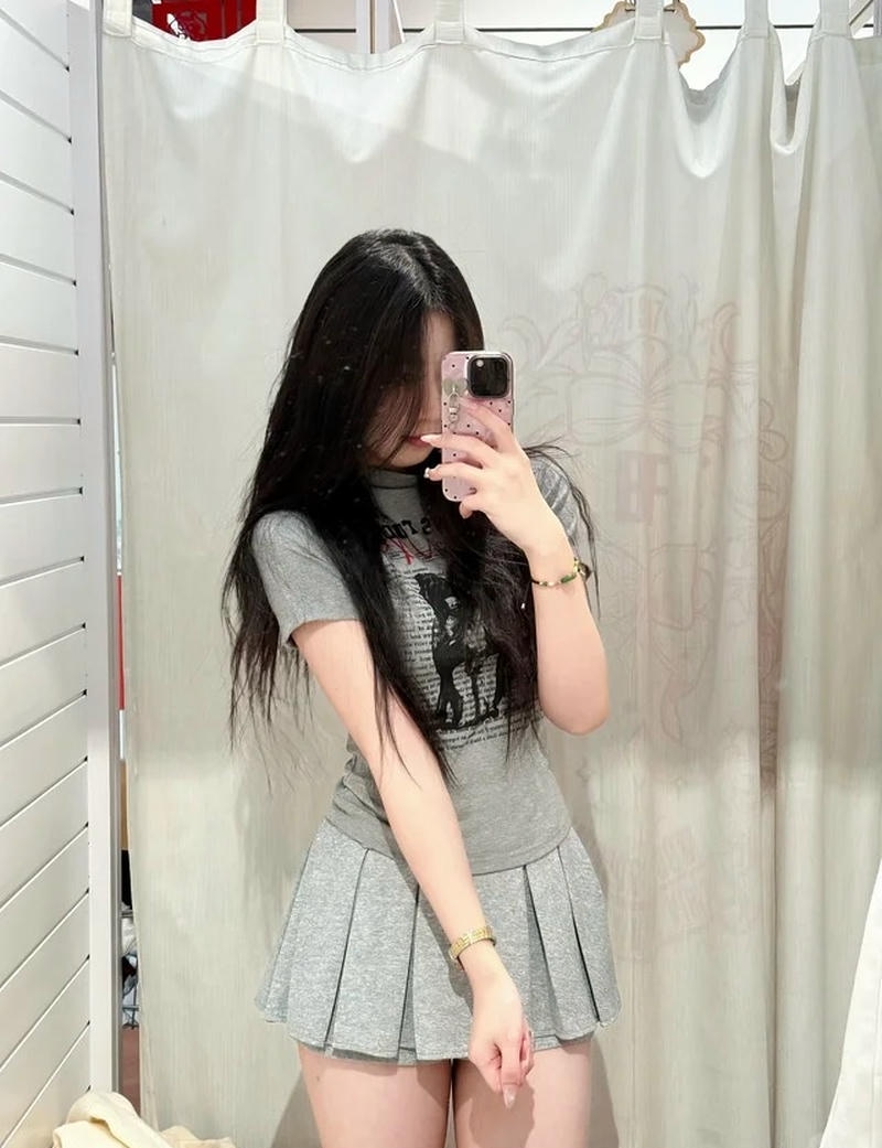 Trang phục mùa hè mang lại vẻ ngoài năng động