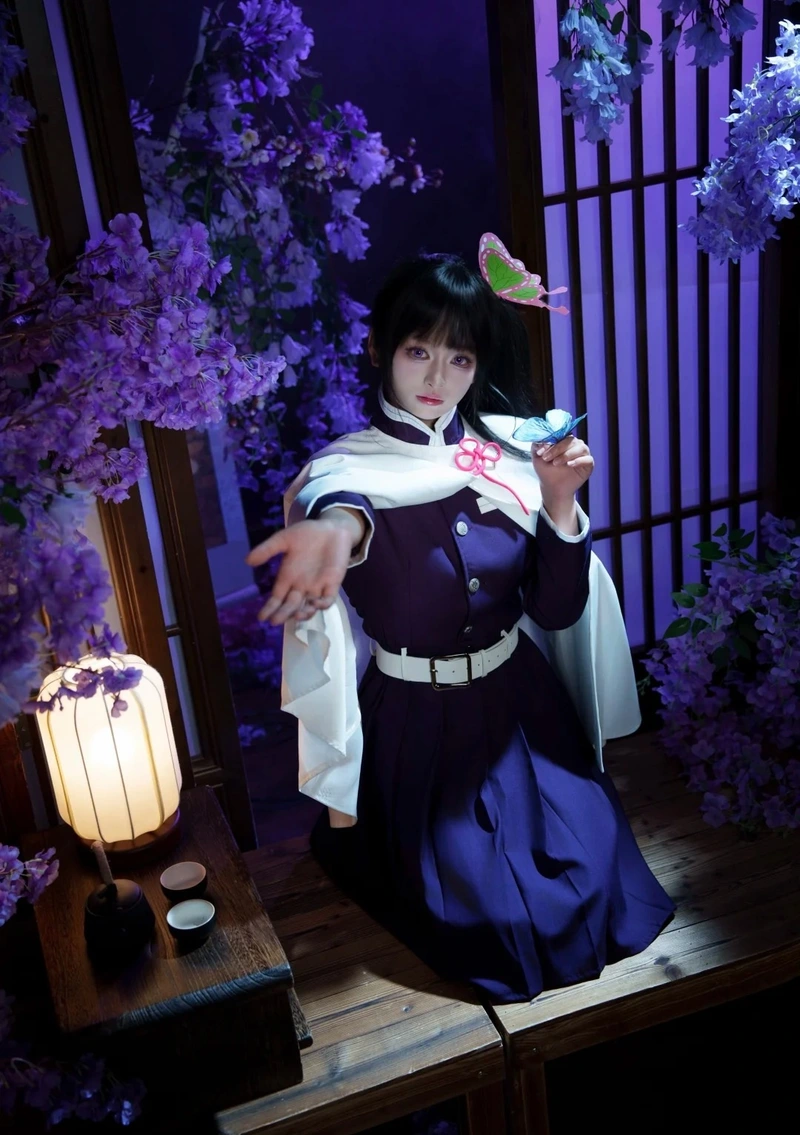 Ảnh Cosplay Kanao cận mặt cùng biểu cảm dễ thương