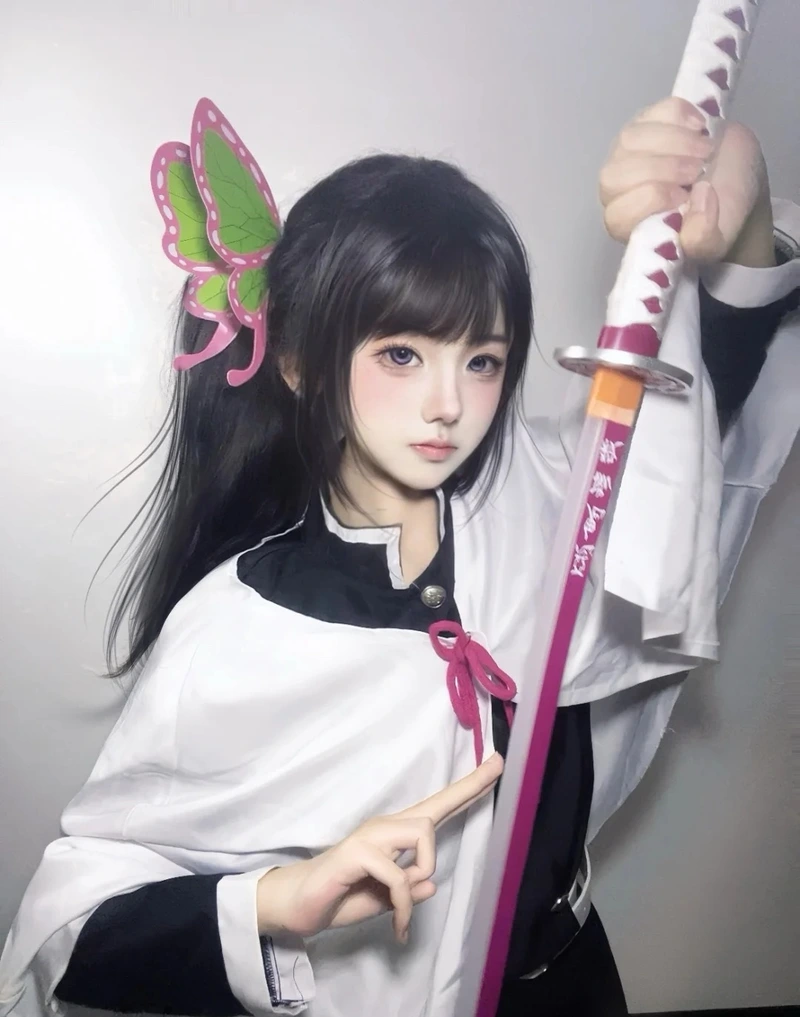 Ảnh Cosplay Kanao nổi bật với mái tóc dài đẹp
